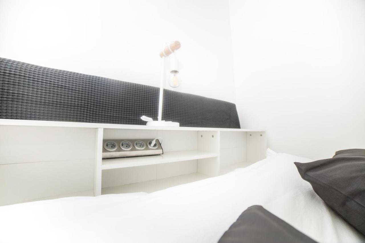 City Centre Hidden Gem! Apartment For Up To 3 People Bruxelles Extérieur photo