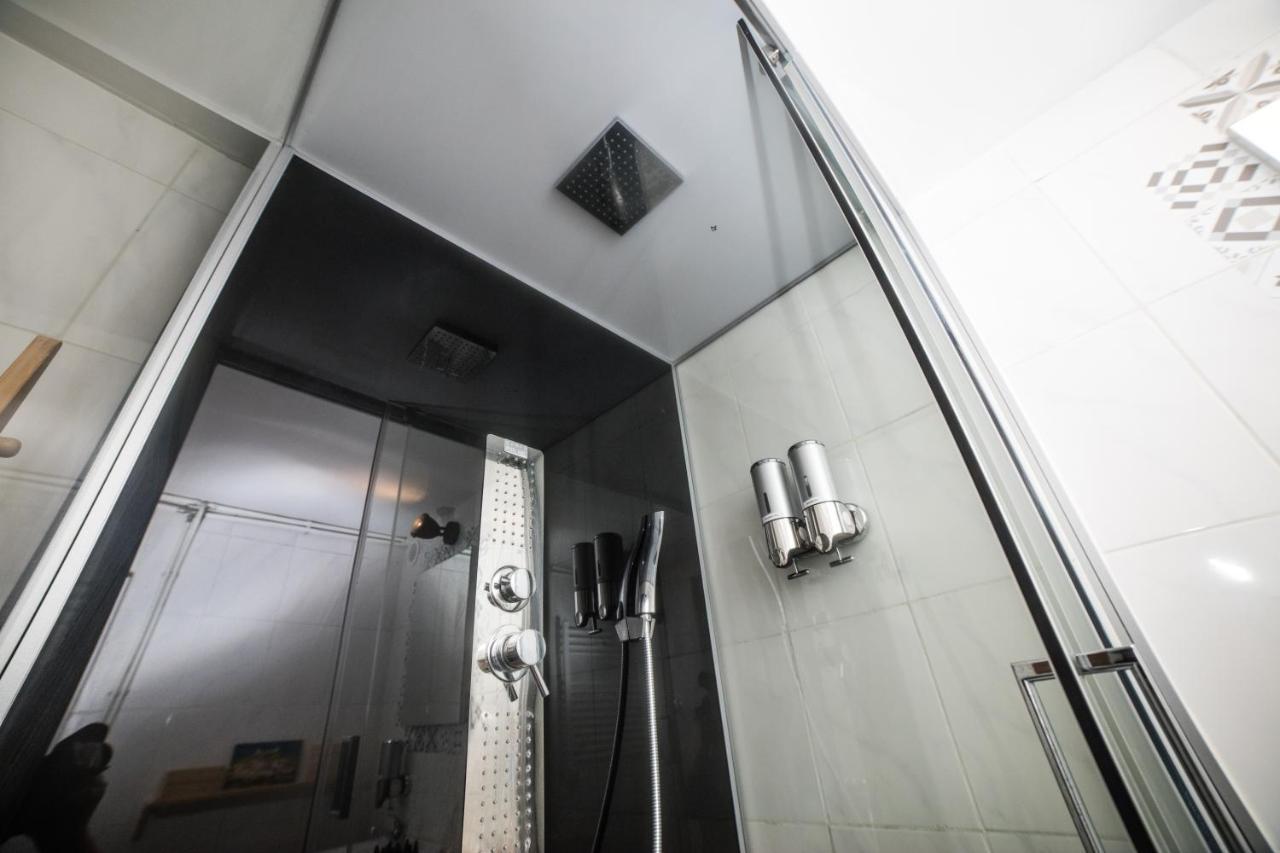 City Centre Hidden Gem! Apartment For Up To 3 People Bruxelles Extérieur photo