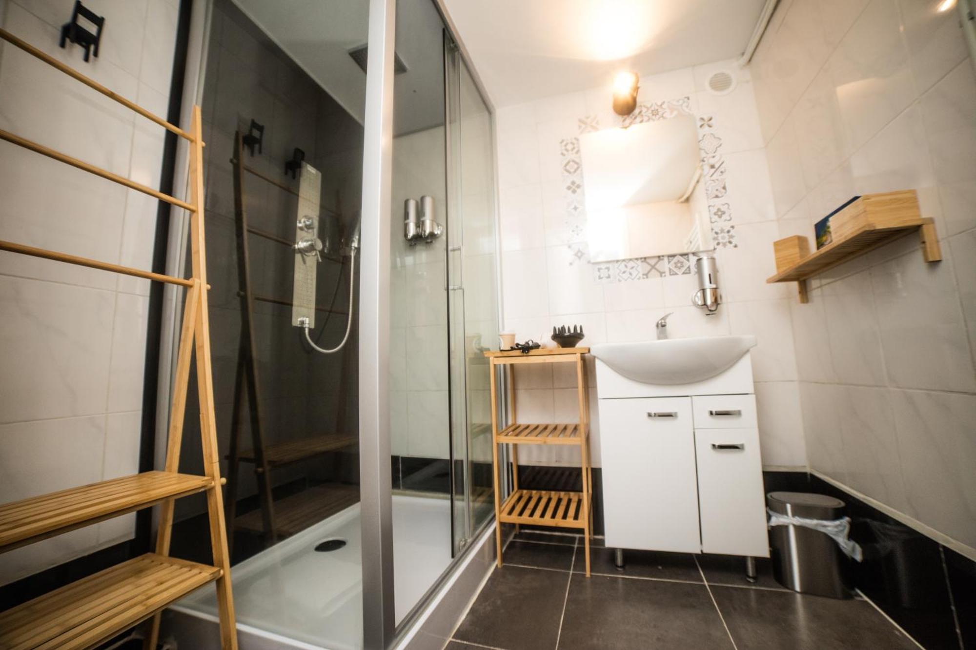 City Centre Hidden Gem! Apartment For Up To 3 People Bruxelles Extérieur photo